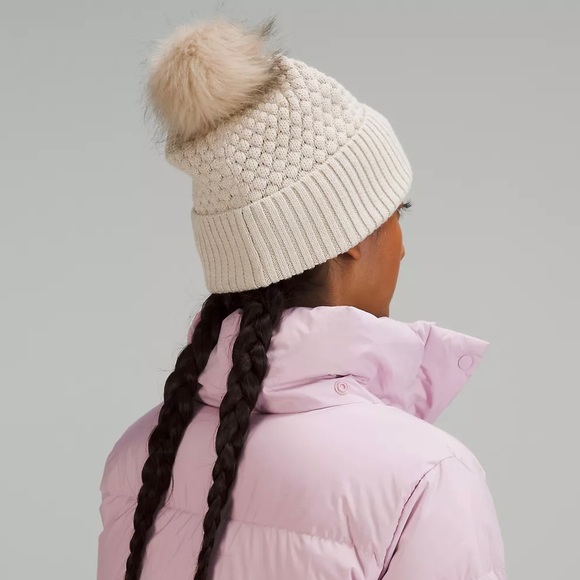 Lululemon Bubble Knit Pom Beanie - Picture 3 of 4